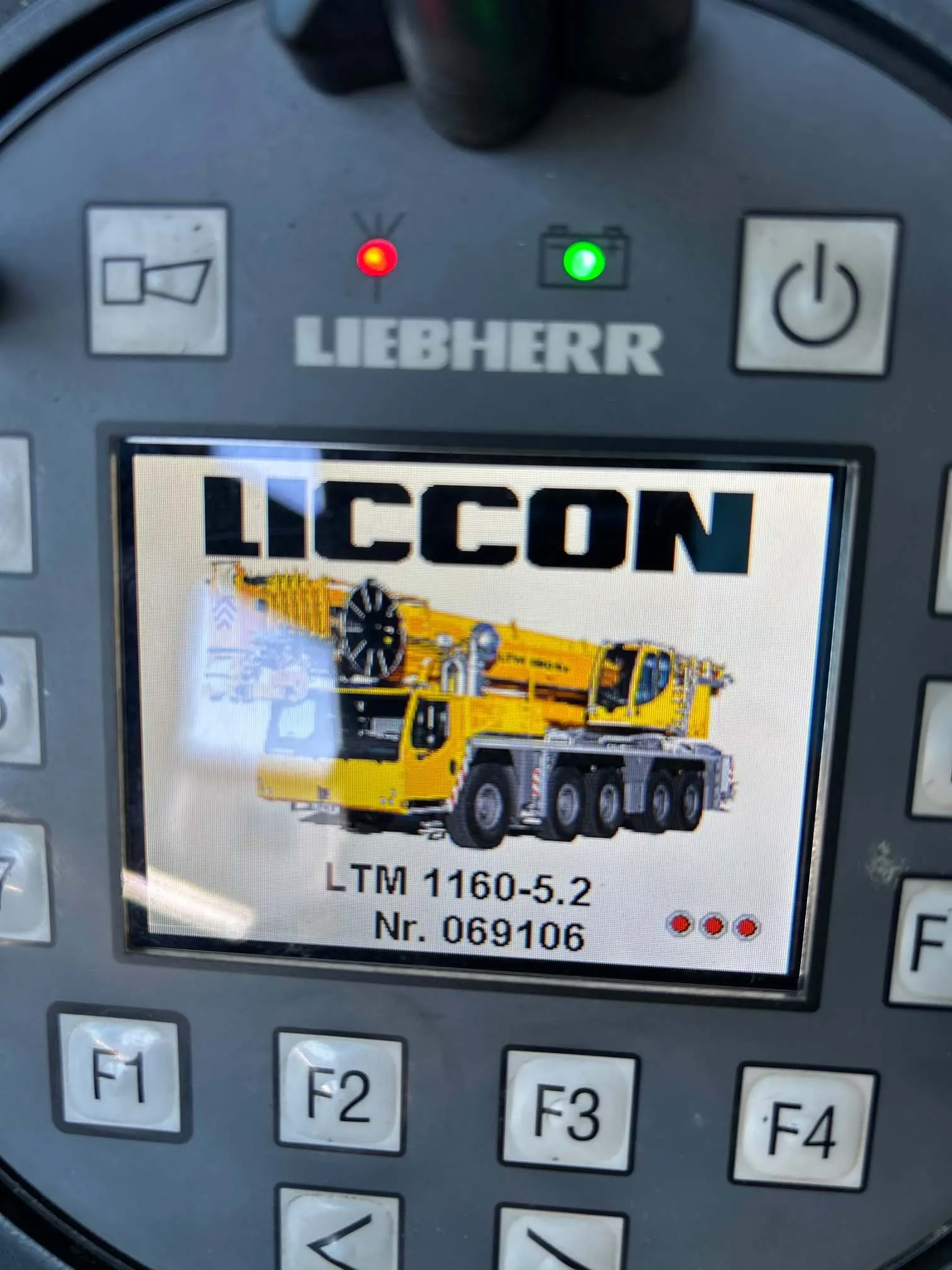 2022 Liebherr LTM1160-5.2 photo 2 of 12